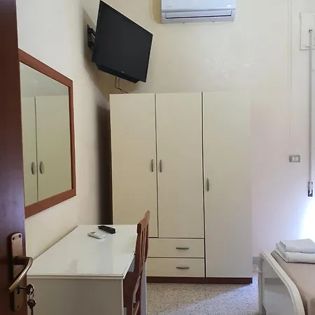 Bed & Breakfast Minu' Oda ve Kahvaltı Paravati