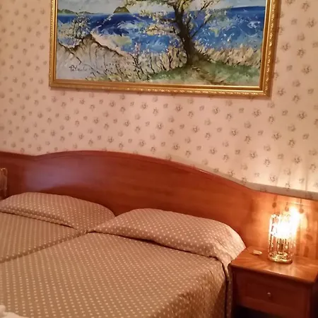 Minu' Bed & Breakfast Paravati