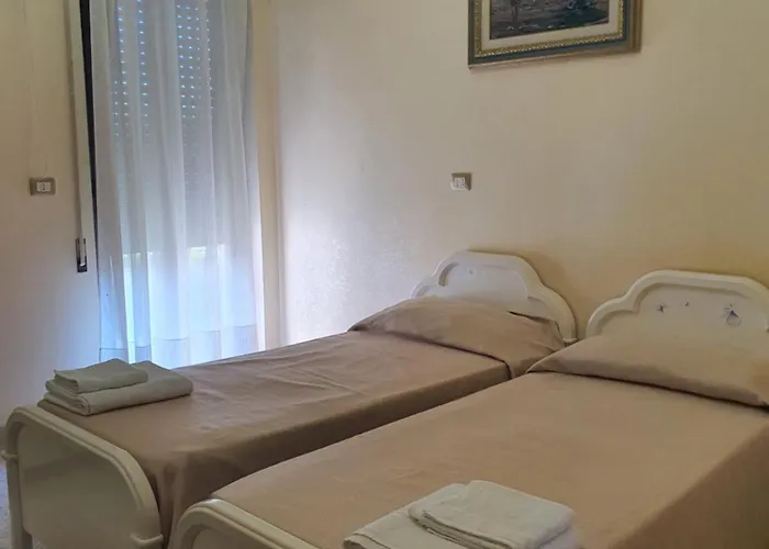 לינה וארוחת בוקר Minu' *