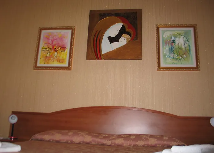 לינה וארוחת בוקר Minu'