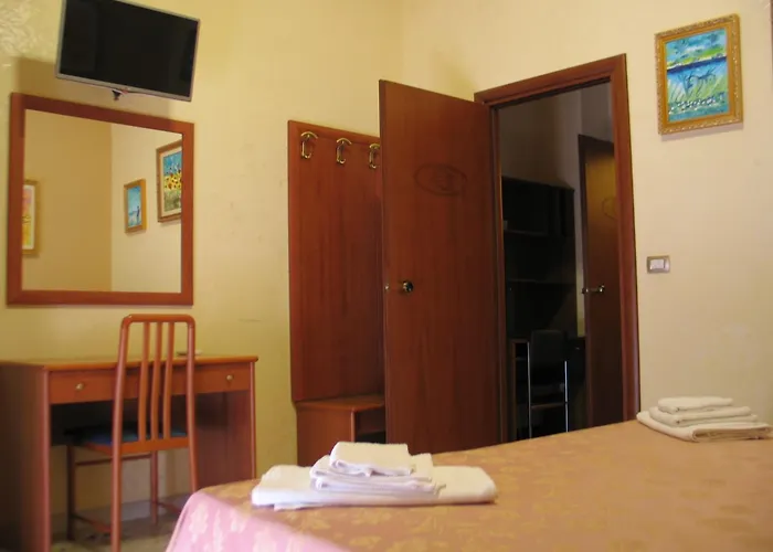 לינה וארוחת בוקר Minu' Paravati